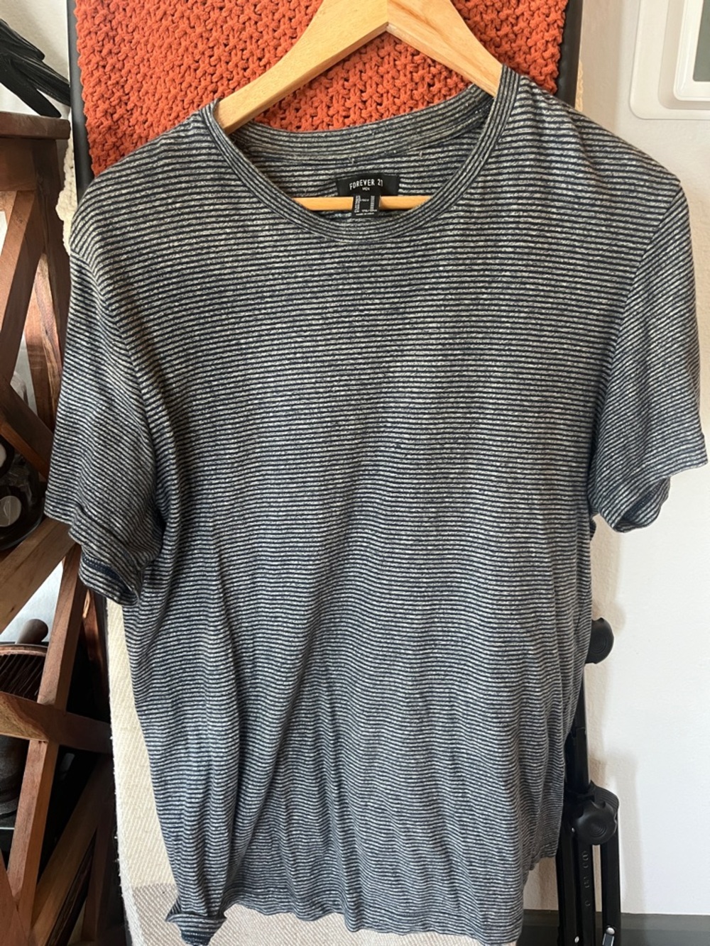 Forever 21 Men's Black and White Micro Stripe Crew Neck Tee